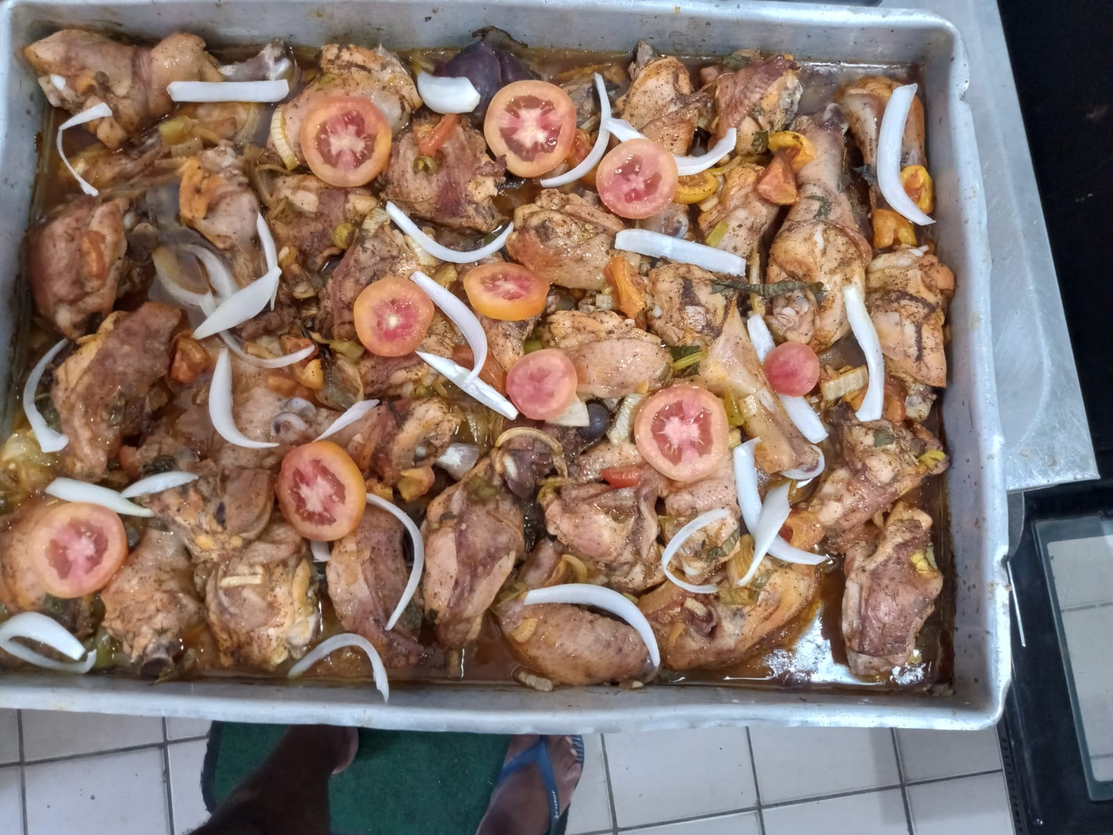 🍗 Frango Assado da Roça — Pousada Tia Neguinha